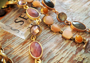 Schmuck06_700x500